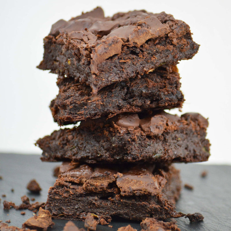 VEGAN PROTEIN ZUCCHINI BROWNIE - Yes Superfood
