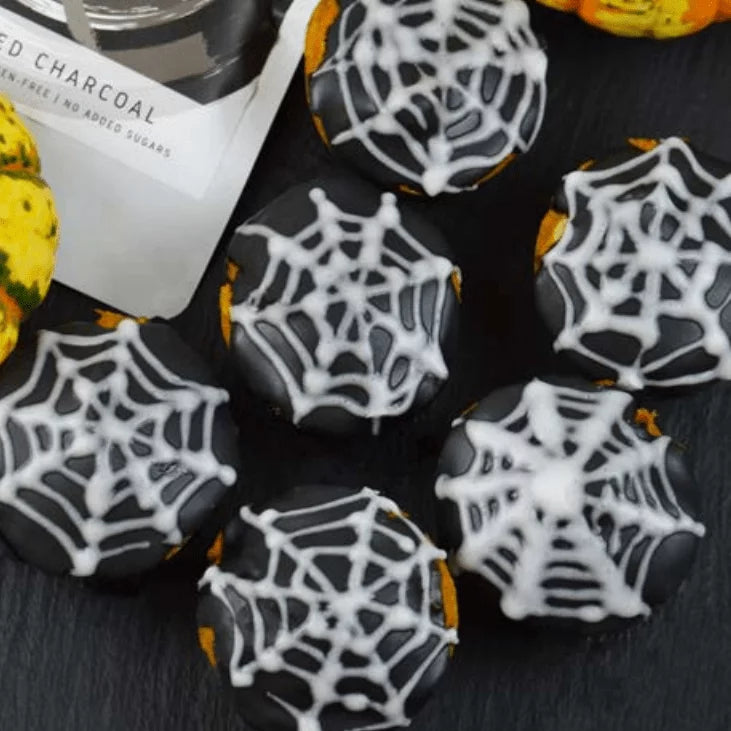 SPIDERWEB PUMPKIN MUFFIN - Yes Superfood